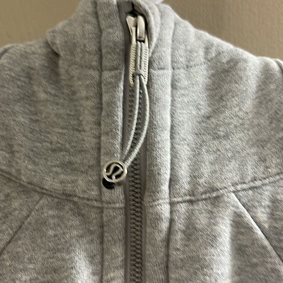 lululemon zip up - Picture 2 of 4
